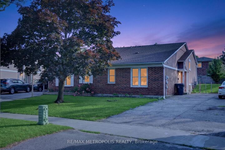 16 Stanbridge Court — photo 1