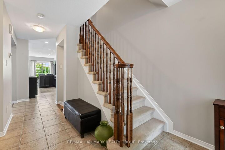 Property Photo: 316 Aldworth Private ON K2S 0M9