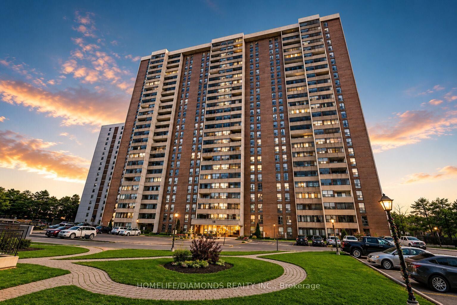 Property Photo: 18 Knightsbridge Road 1411 ON L6T 3X5