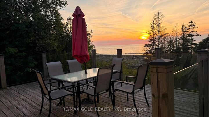 Property Photo: 54 Zorra Drive ON N0H 2R0
