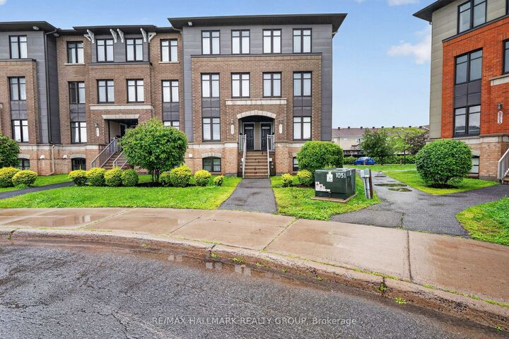 2387 Esprit Drive — photo 1