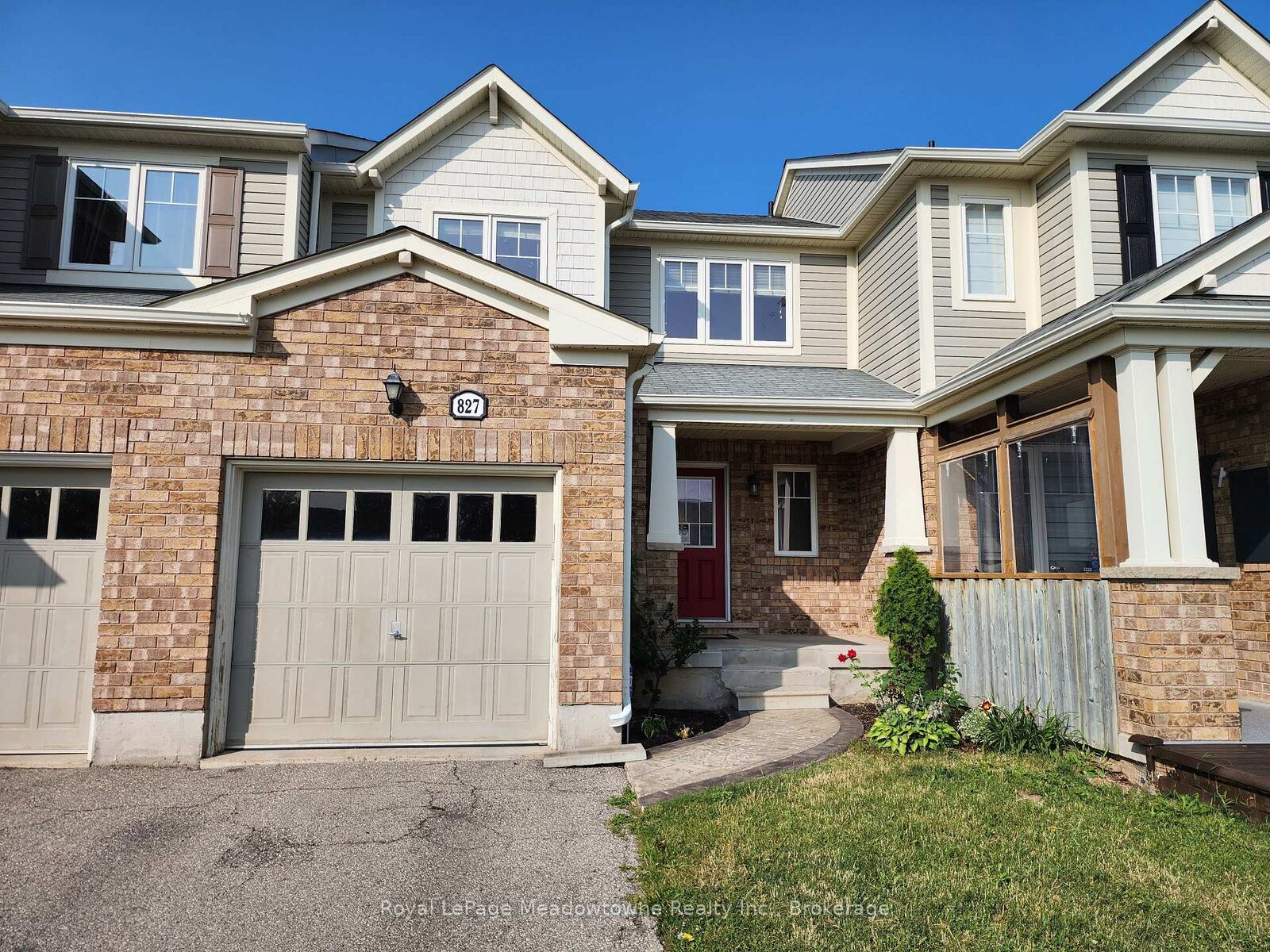 Property Photo:  827 Scott Boulevard  ON L9T 2C9 