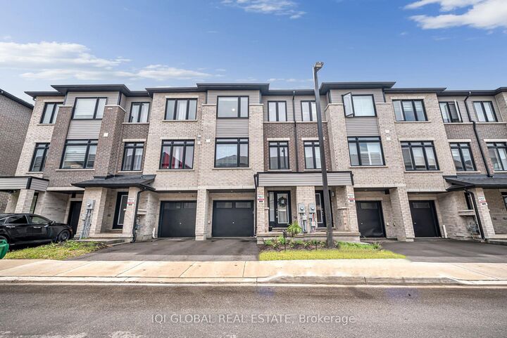 Property Photo:  585 Colborne Street 1303  ON N3S 0K4 