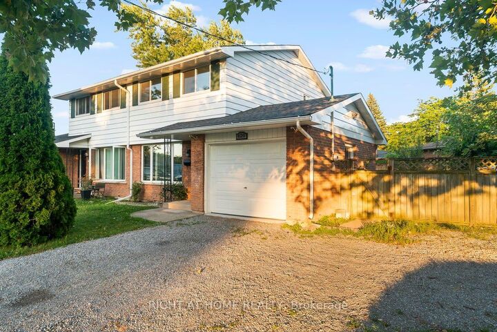 620 Carlton Street — photo 1