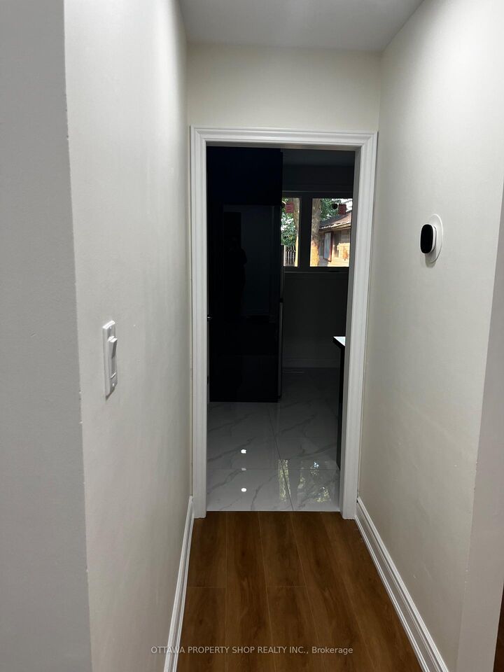 Property Photo:  12 Council Crescent  ON M3J 1J6 