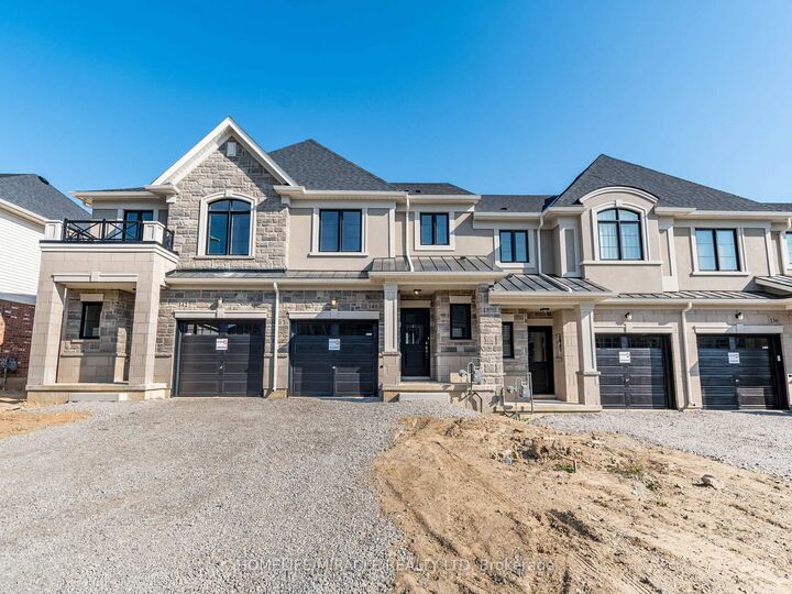 140 Aquasanta Crescent — photo 1