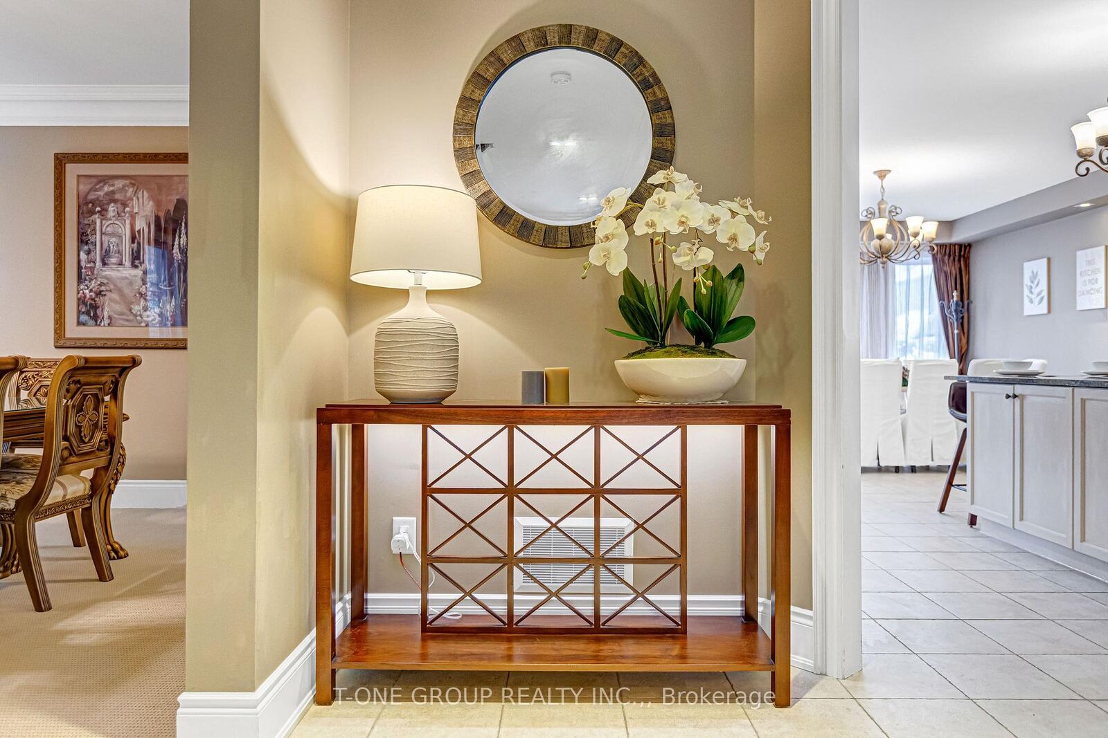 Property Photo:  261 Angus Glen Boulevard  ON L6C 0K1 