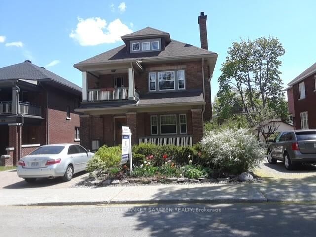 Property Photo:  380 First Avenue  ON K1S 2H1 