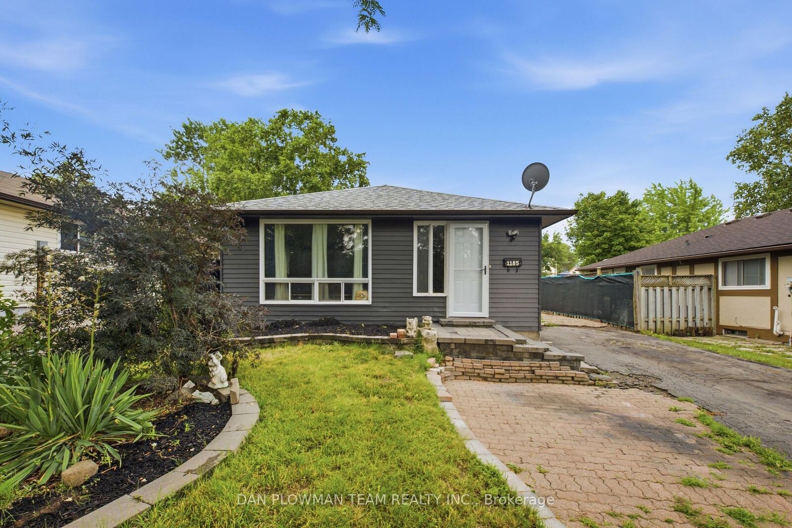 Property Photo:  1185 Norman Court  ON L1H 7X2 