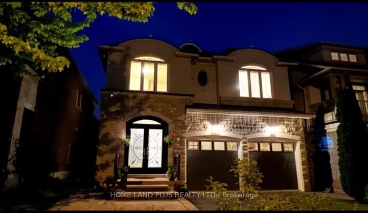48 Langhorst Crescent — photo 1