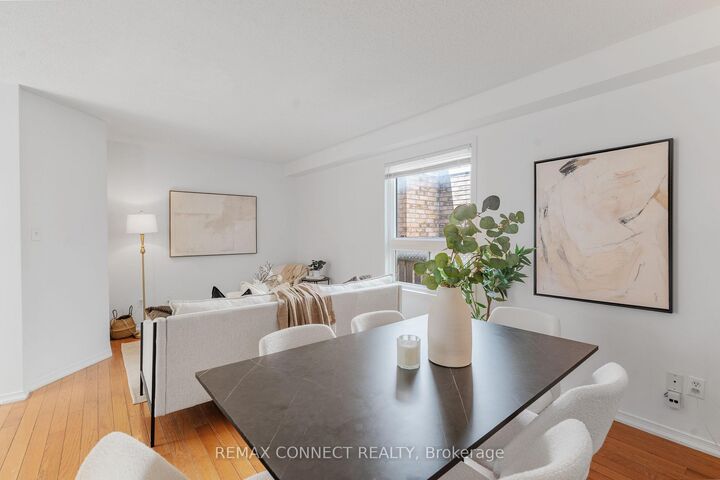 Property Photo:  1831 Dalhousie Crescent  ON L1G 8C5 