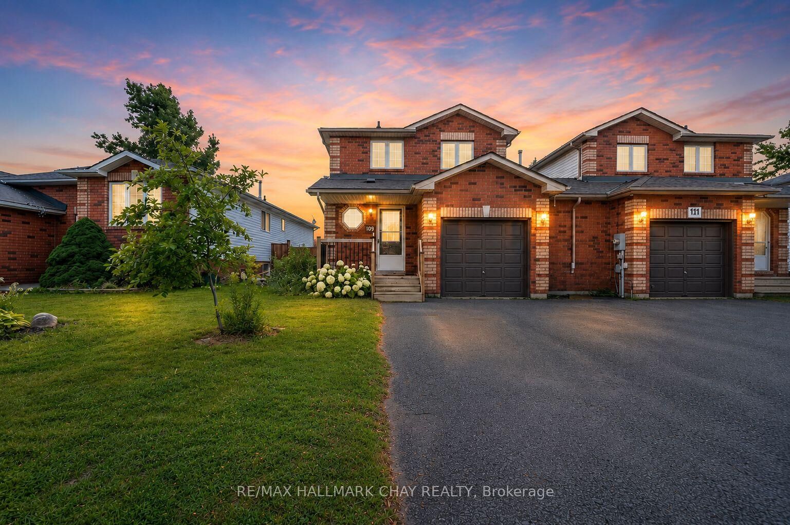 Property Photo:  109 Wessenger Drive  ON L4N 8P5 