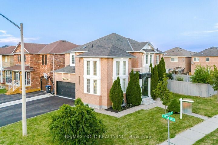 Property Photo: 71 Leagate Street ON L7A 3J4