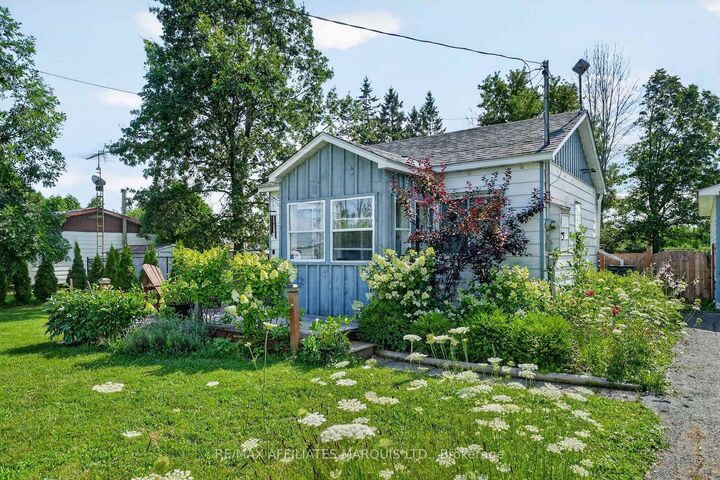 Property Photo:  5414 Farran's Point Rd Road  ON K0C 1M0 