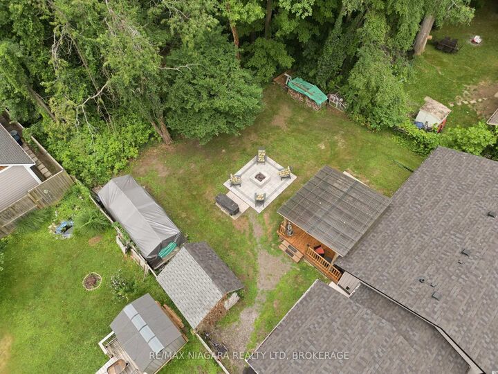 Property Photo: 3259 Jewell Avenue ON L0S 1N0