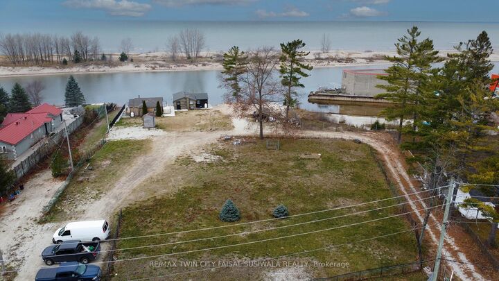 Property Photo:  0 River Road E  ON L3B 5N6 