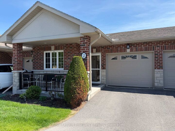 16 Lane Avenue 2 — photo 1