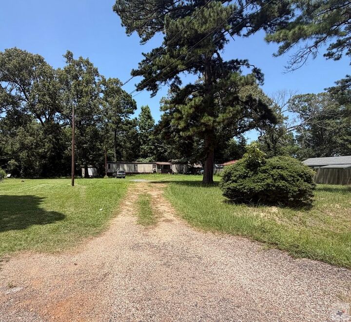 Property Photo: 111 Whispering Pines TX 75501