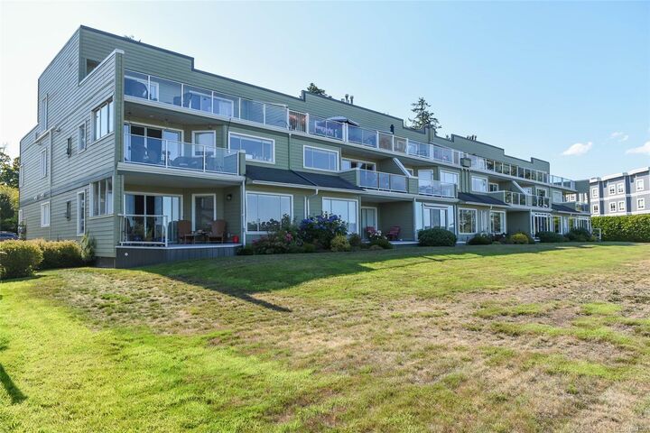 Property Photo: 2970 Cliffe Ave #104 BC V9N 2L7