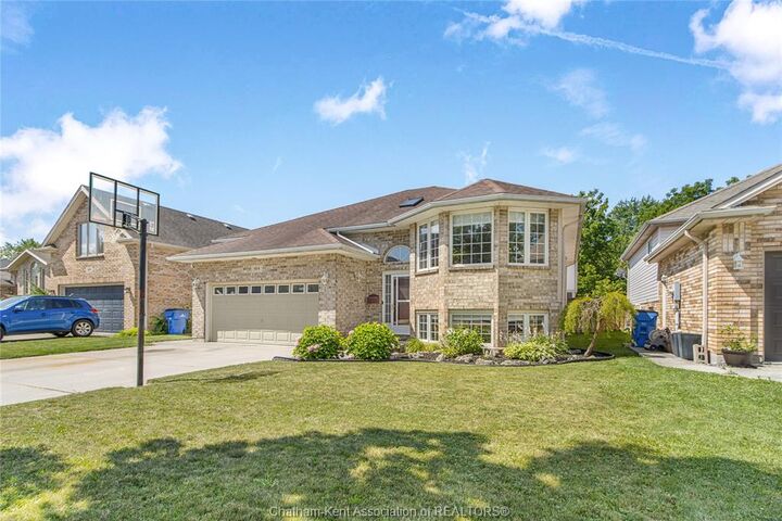 Property Photo: 164 Valley Road ON N7L 5L4