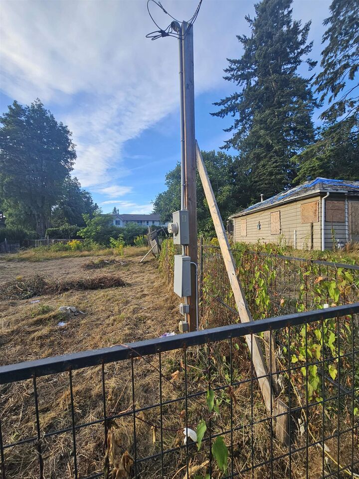 Property Photo: 34033 Wavell Lane BC V2S 1R4