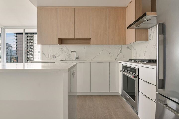 Property Photo: 699 Whiting Way 2103 BC V3J 0N7