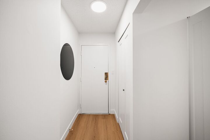 Property Photo: 1526 George Street 306 BC V4B 4A5