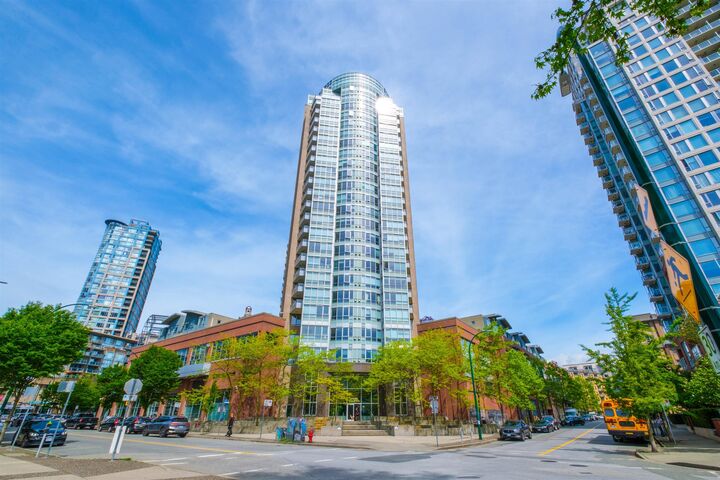 63 Keefer Place 1703 — photo 1