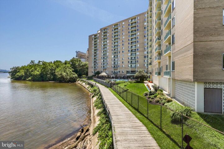 Property Photo: 501 Slaters Lane 703 VA 22314