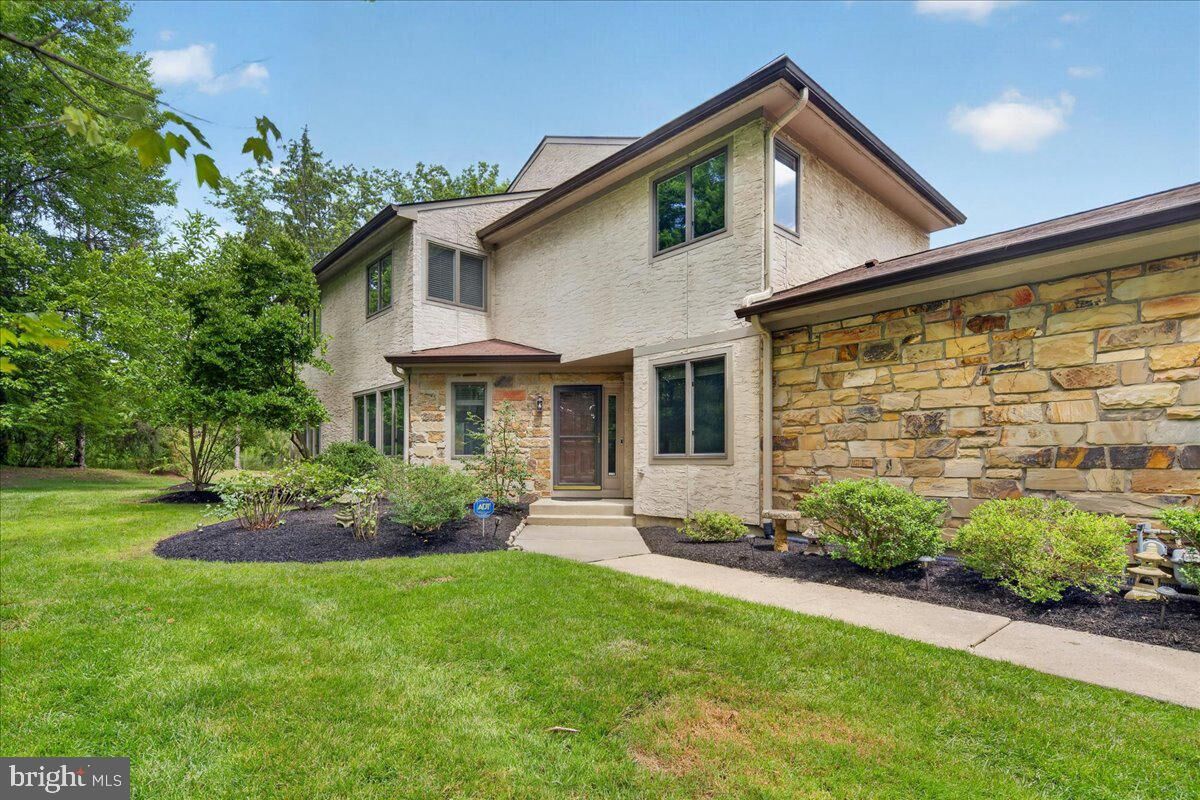 Property Photo: 81 Woodmont Drive NJ 08648