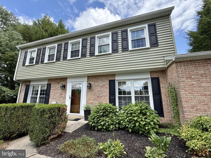Property Photo:  7 Sandy Way  PA 19607 