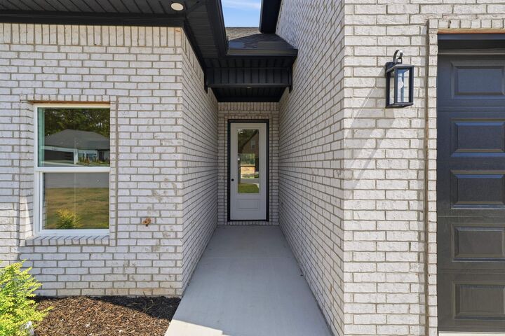 Property Photo: 7081 Agua Blanca Boulevard AR 72103