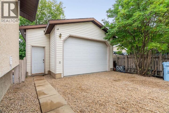 Property Photo: 120 Dowd Road AB T9K 1B9