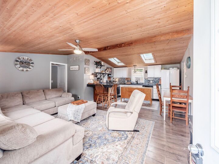 Property Photo: 7326 State Route 19 OH 43338