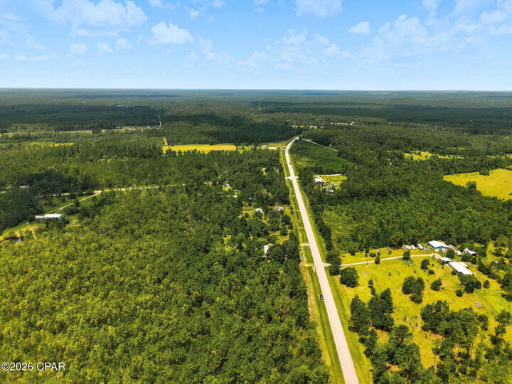 Property Photo: 1159 Cr 274 FL 32438