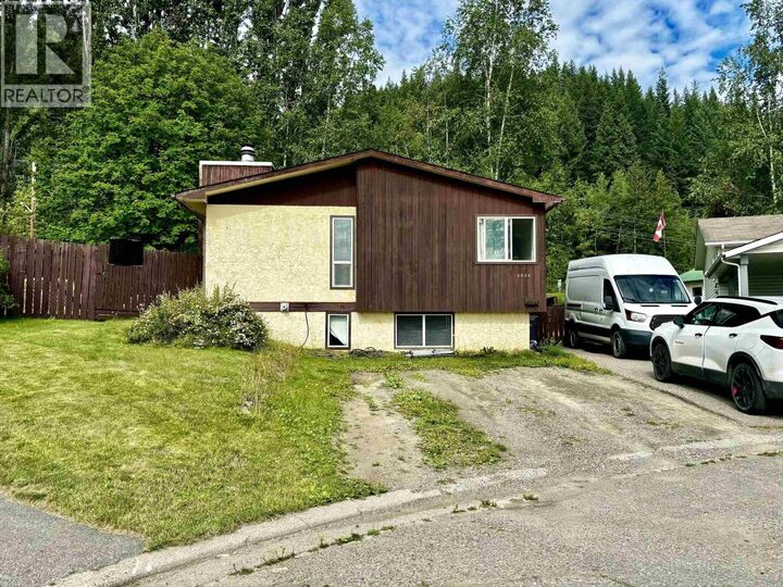 4649 Robson Avenue — photo 1