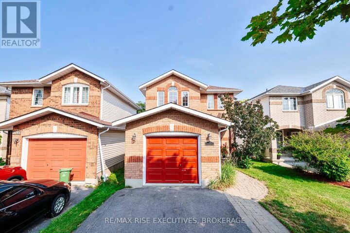 Property Photo: 1344 Thornwood Crescent ON K7P 3B5