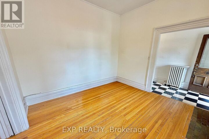 Property Photo: 510 William Street 1 ON N6B 3E6