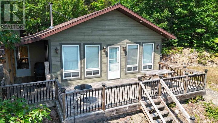 978 Dunlop Lake Wao — photo 1
