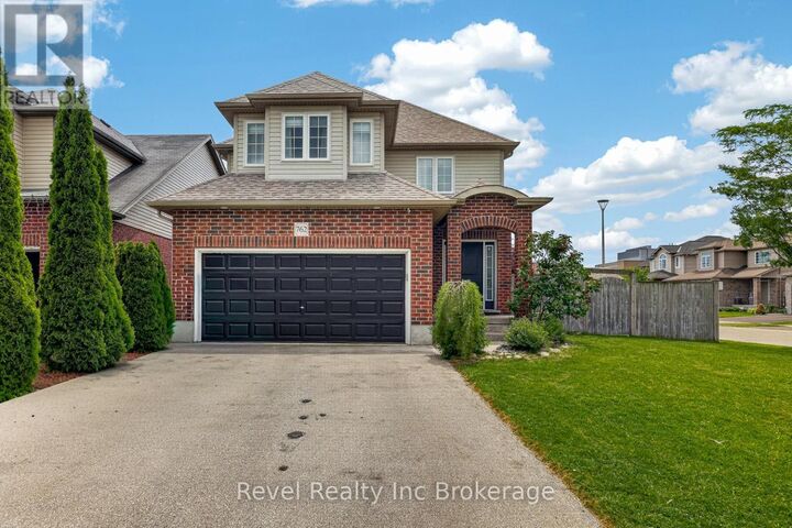 Property Photo: 762 Frontenac Crescent ON N4V 0B1