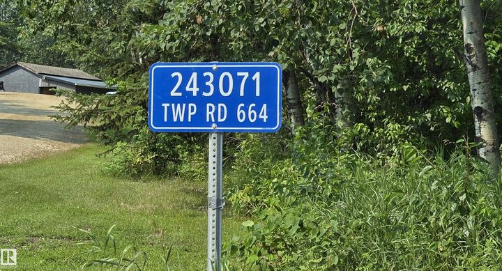 Property Photo:  243071 Twp Rd 664  AB T0T 1A8 