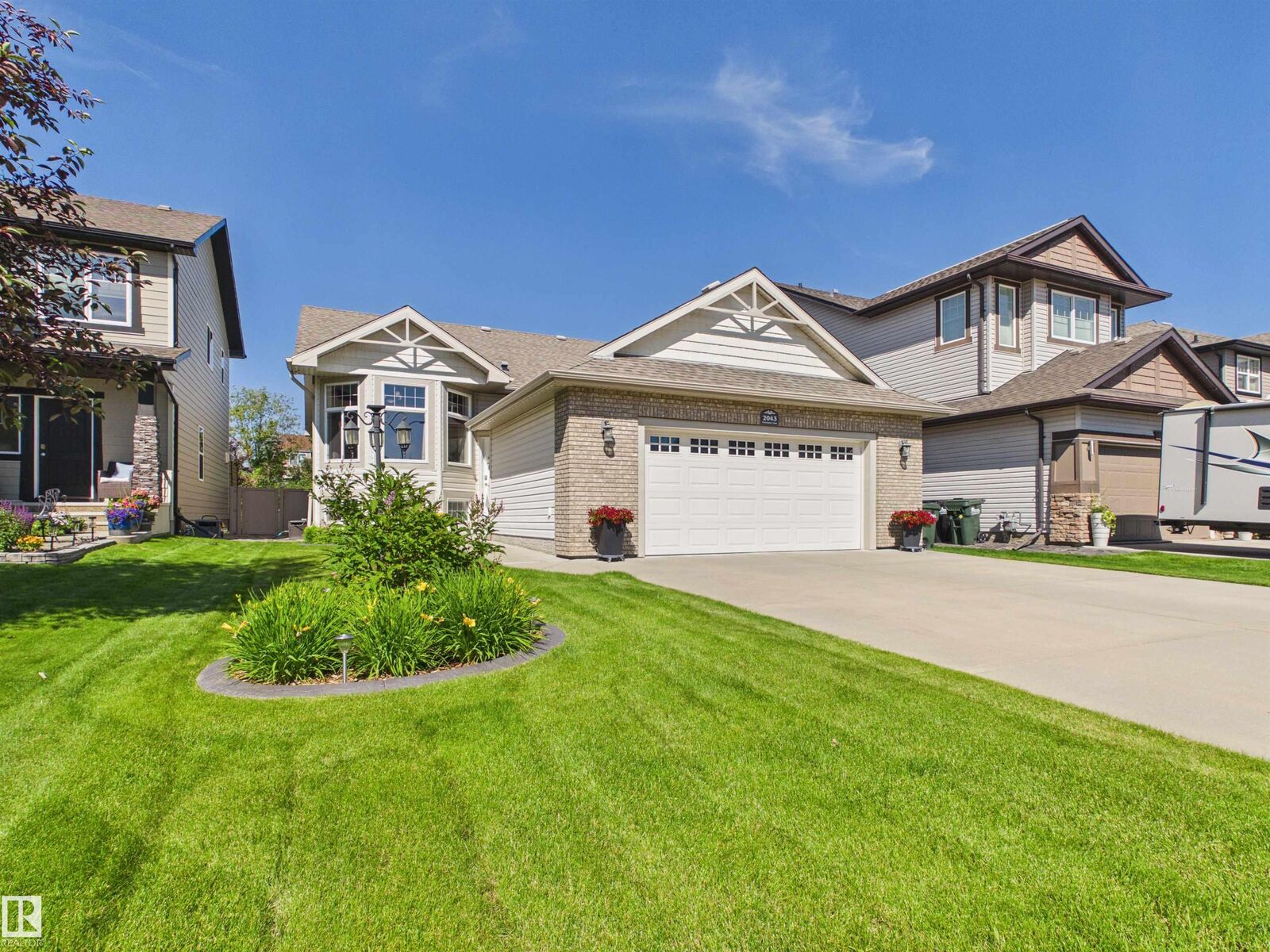 Property Photo: 2043 Christopher Close AB T8H 0M9