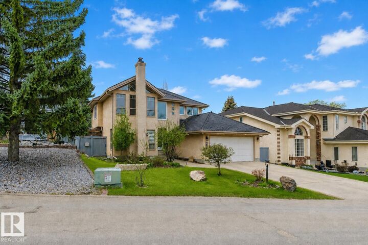 Property Photo:  342 O'Connor Close NW  AB T6R 1L5 