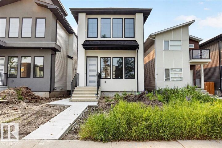 Property Photo:  9814 155 Street NW  AB T5P 2K9 