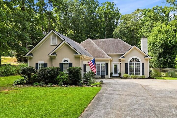 Property Photo:  142 Laurel Creek Court  GA 30117 