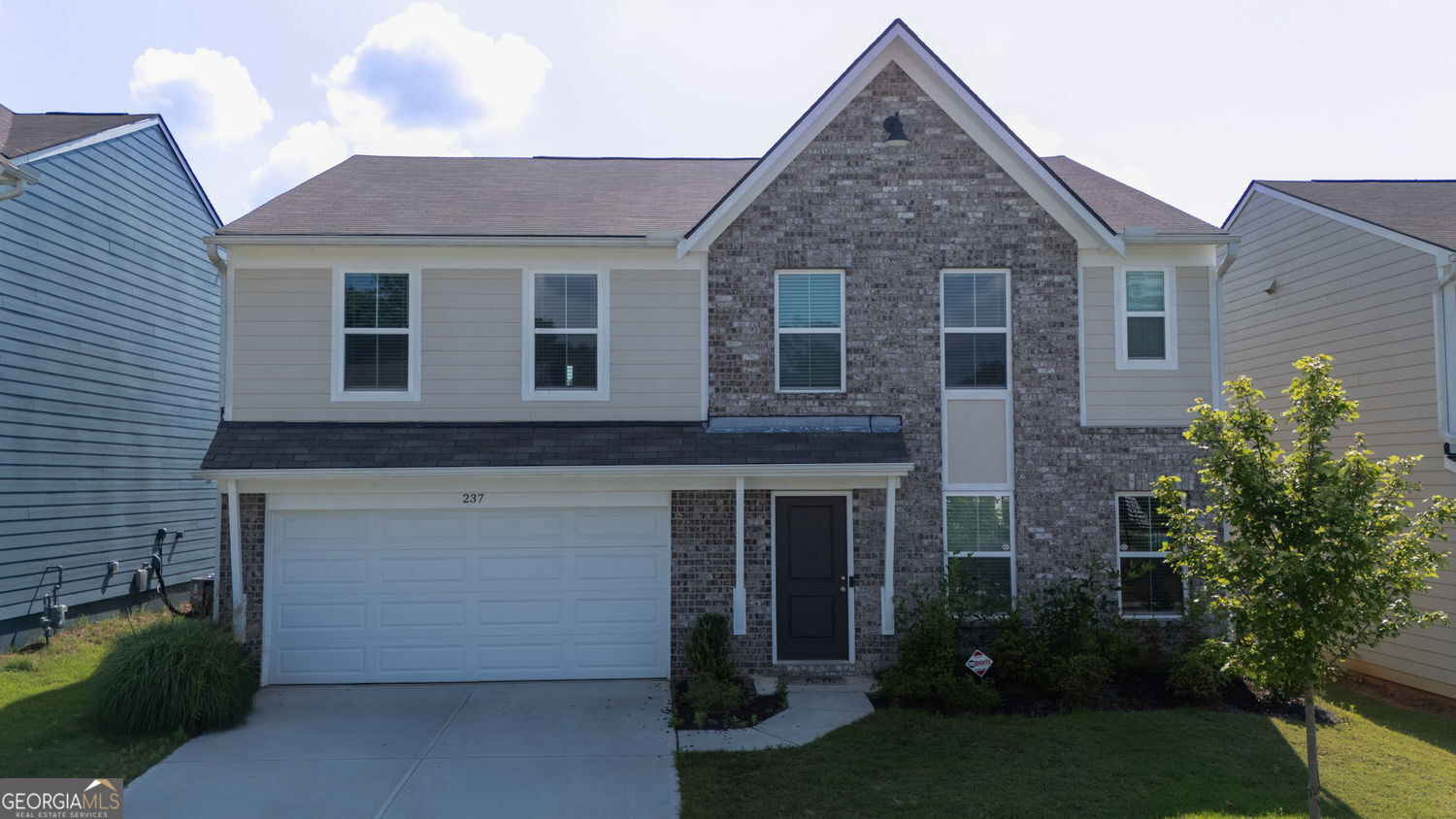 Property Photo:  237 Traminer Way  GA 30517 