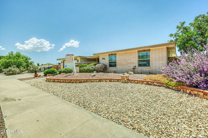 Property Photo: 6856 Granero Drive TX 79912
