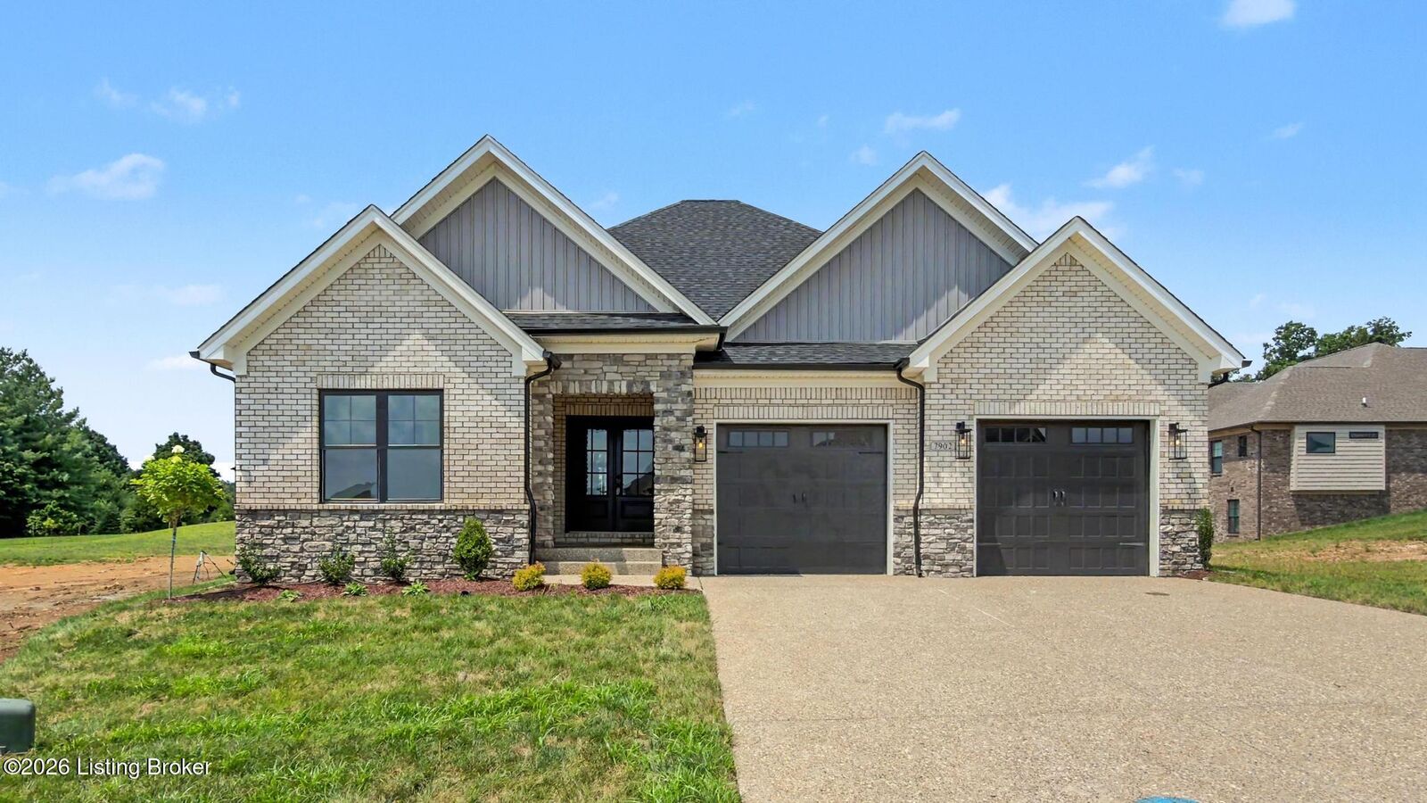 Property Photo: 7902 Trading Post Ct KY 40291