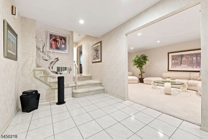 Property Photo:  18 Druid Hill Dr  NJ 07054 