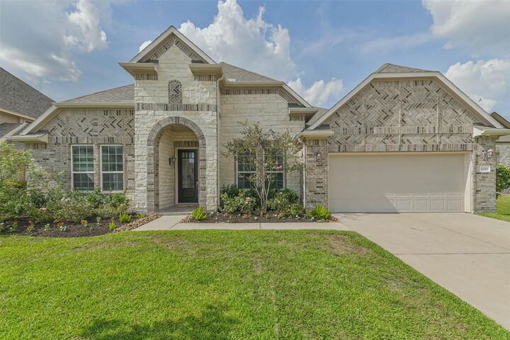 Property Photo: 32015 Autumn Orchard Lane TX 77385